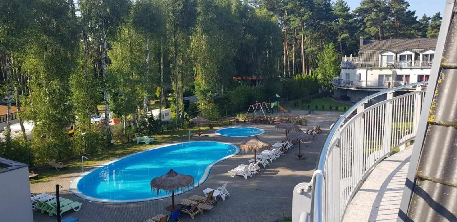 Romantyczny Apartament Happy 16 Basen & Kort Tenisowy, Ochrona 24 H - Dla Maksymalnie 6 Osob 波别罗沃 外观 照片